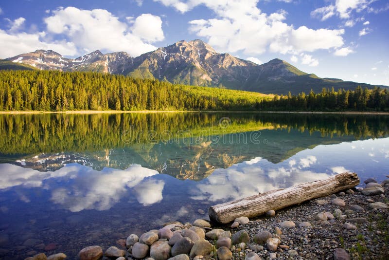 Patricia Lake Dawn stock fotografie Patricia Lake Dawn stock fotografie