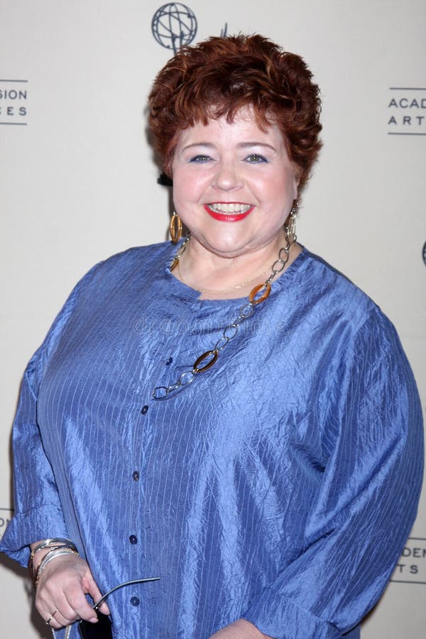 Patrika Darbo. 