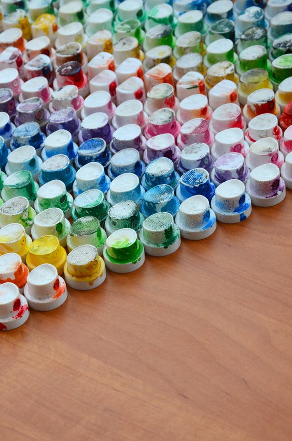 A Pattern from a Many Nozzles from a Paint Sprayer for Drawing Graffiti