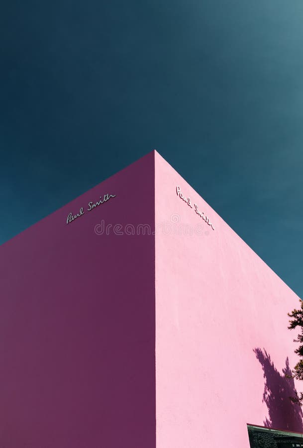 The Paul Smith Pink Wall on Melrose Avenue Editorial Stock Photo ...