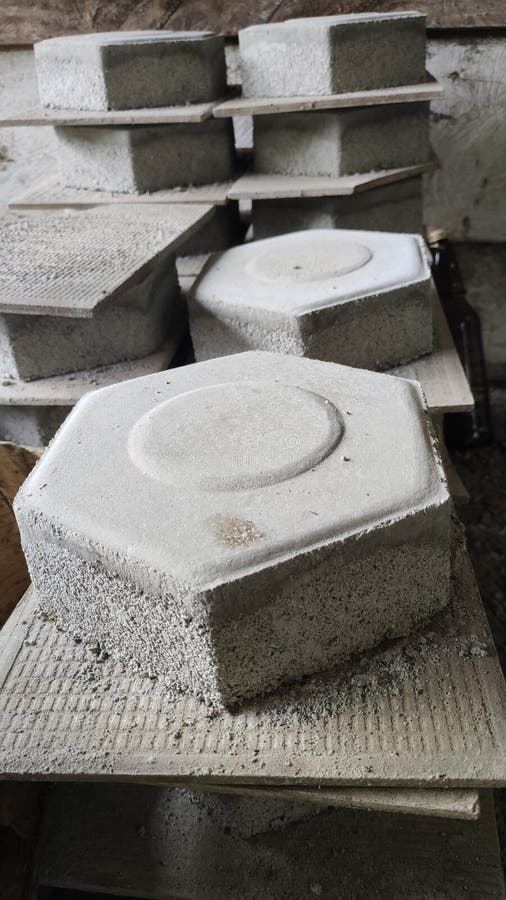 Cementsand Concrete Mix In A Plastic Bucket With A Trowel Stock Image