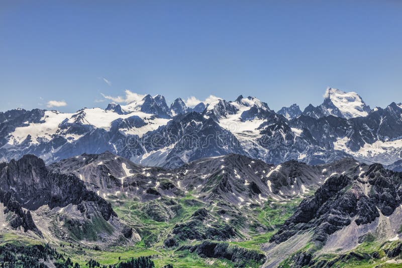 Paysage de haute altitude dans les Alpes