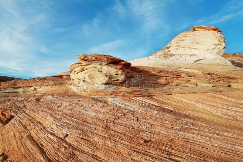Paysage des roches de roulement dans le lac Powell photo stock Paysage des roches de roulement dans le lac Powell photo stock