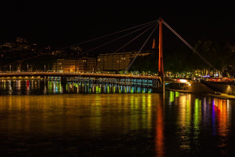 Paysage urbain de Lyon, France la nuit photos stock Paysage urbain de Lyon, France la nuit photos stock