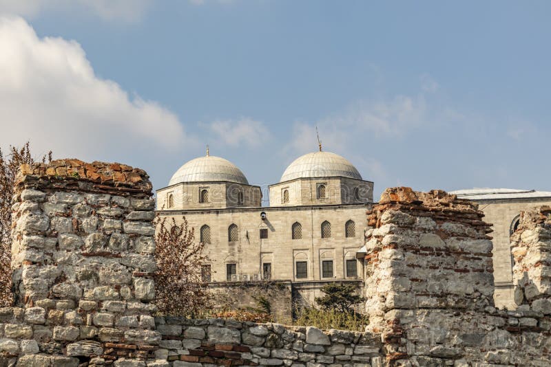 Paysage urbain et vue de palais de topkapi à Istanbul photos stock Paysage urbain et vue de palais de topkapi à Istanbul photos stock