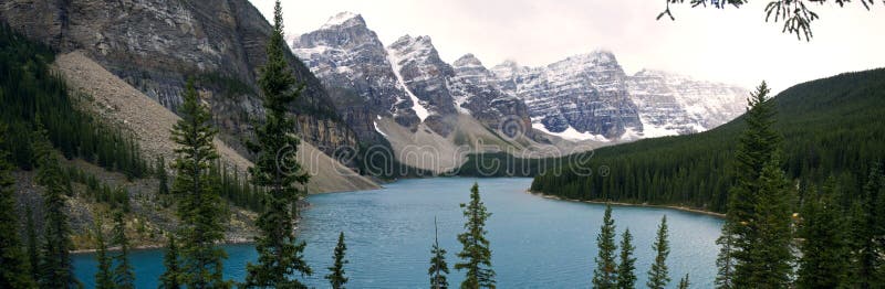 Paysages scéniques en parc national de Banff, Alberta, Canada photographie stock Paysages scéniques en parc national de Banff, Alberta, Canada photographie stock