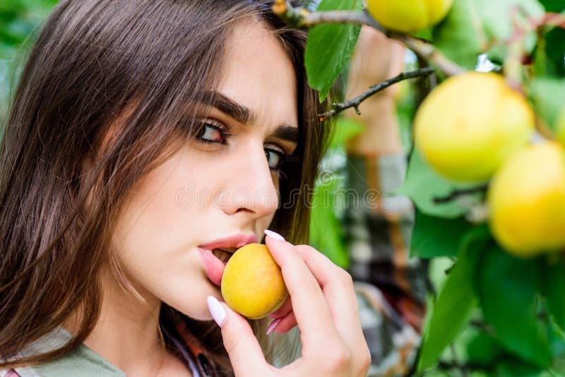 Pe?ny witamina żywność organiczna i witamina Sprawno?? fizyczna i dieting Zdrowy Styl ?ycia kosmetyki naturalnych idealna sk?ra zdjęcie royalty free Pe?ny witamina żywność organiczna i witamina Sprawno?? fizyczna i dieting Zdrowy Styl ?ycia kosmetyki naturalnych idealna sk?ra zdjęcie royalty free