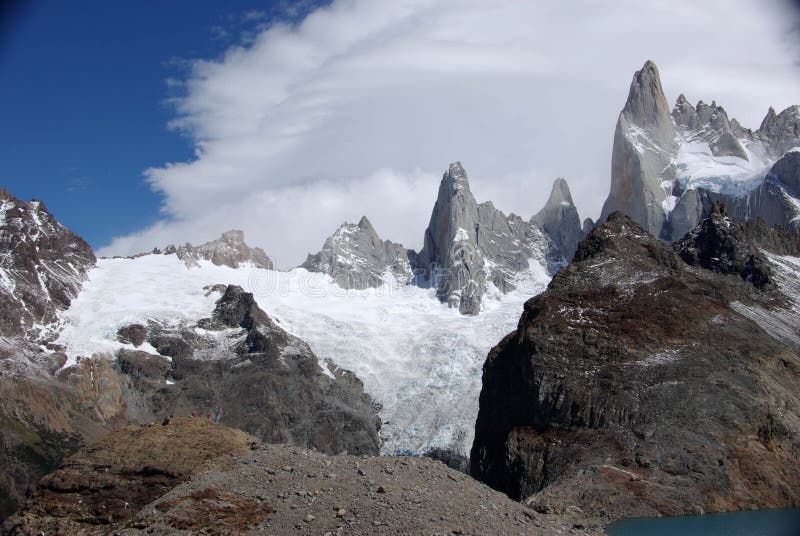 Los Glaciares National Park, View of Mount Fitz Roy, Southern Patagonia ...