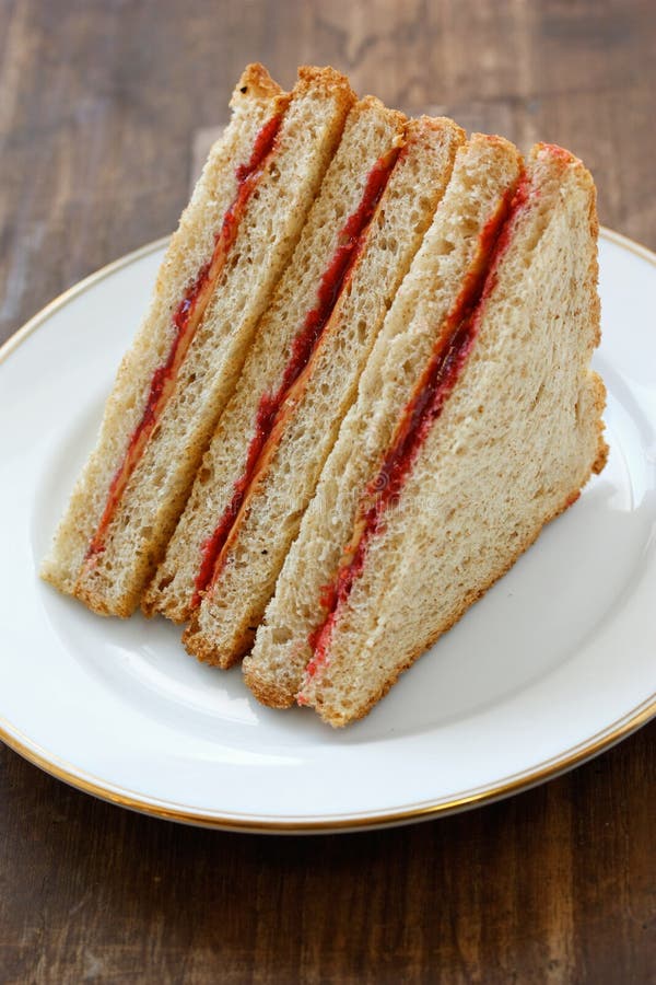 Peanut butter & jelly sandwich royalty free stock photos Peanut butter & jelly sandwich royalty free stock photos