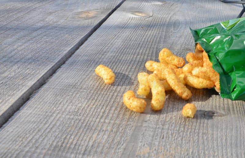 Peanut flips stock photo. Image of bunch, smoki, calorie 40992108