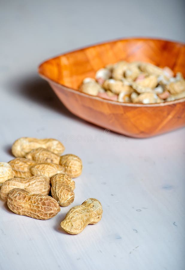 Peanuts in a bowl stock photo. Image of food, shelled 39360964