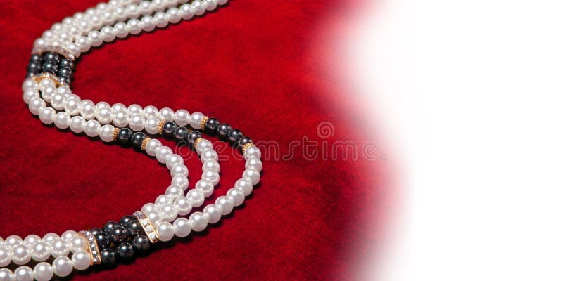 pearl necklace space your text logo red velvet 34374149