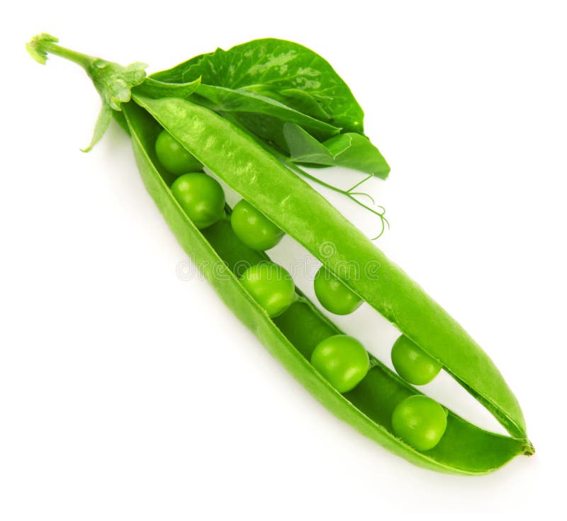 Peas green isolated