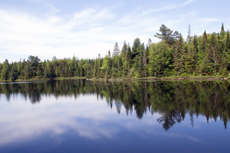 Peck Lake, parc provincial 4 d'algonquin photo libre de droits Peck Lake, parc provincial 4 d'algonquin photo libre de droits