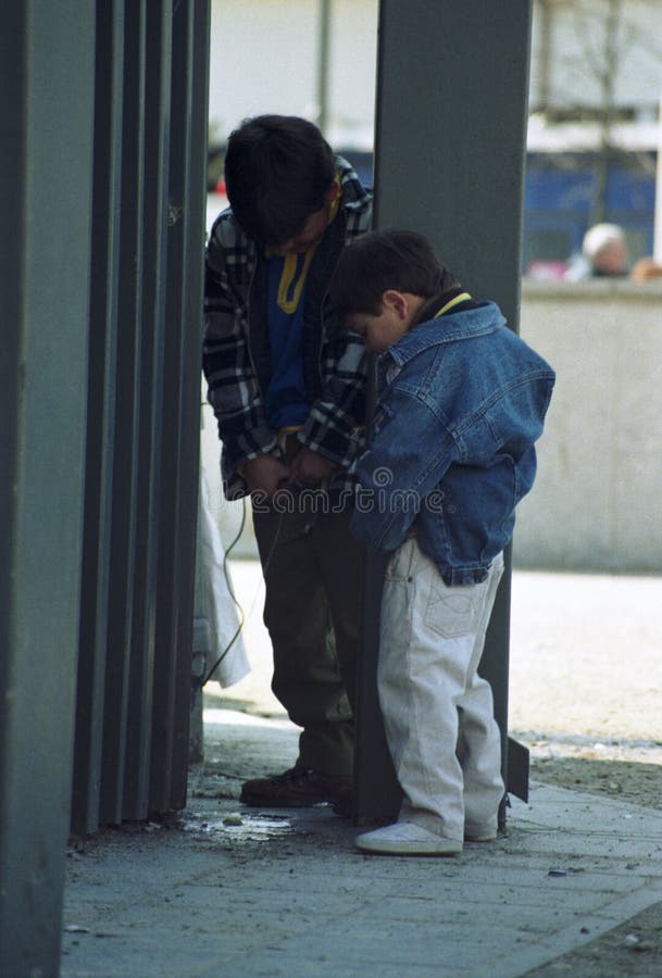 Street Peeing Kids