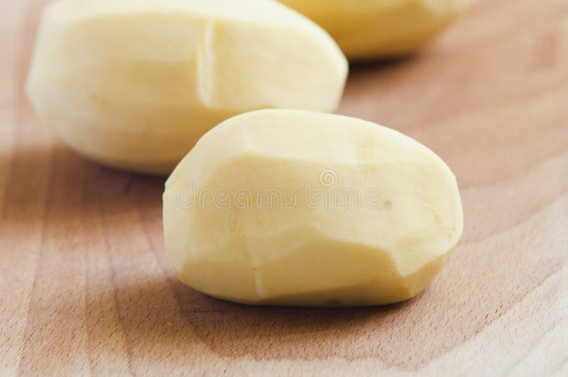 Peeled potato