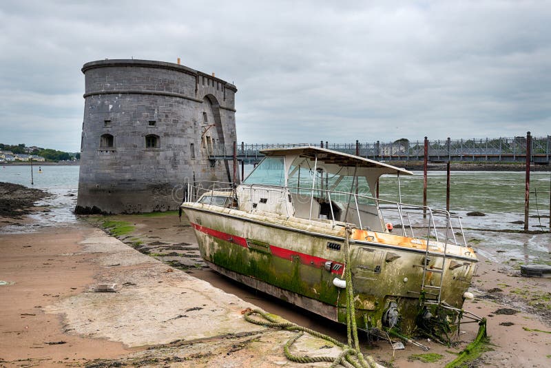 Pembroke Dock En País De Gales Imagen de archivo Imagen de edificio
