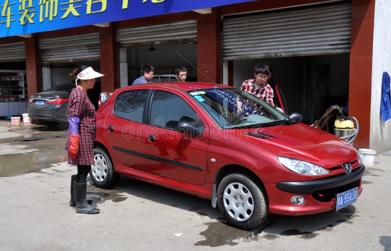 Pengzhou, China Car Wash Shop Editorial Photography Image of