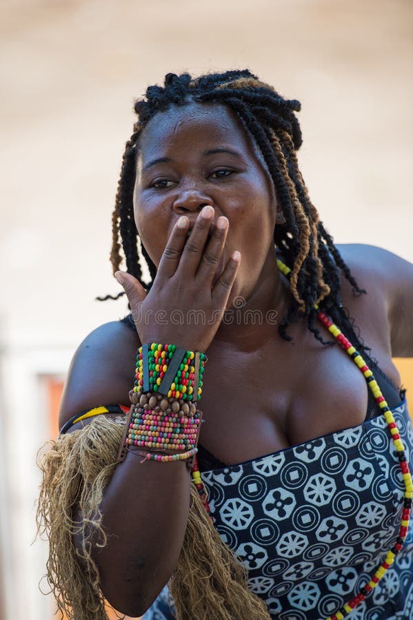 Black Girl In Luanda Black Girl In Luanda