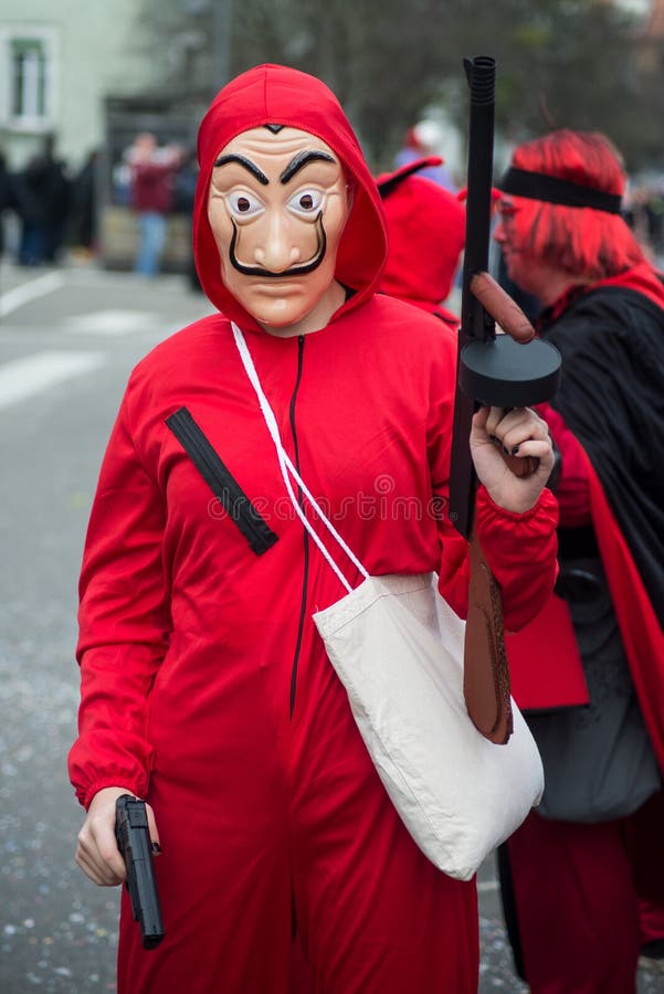 People with Dali Mask and Costume, the Famous CostumÃ© of the Casa De Papel Serie on Netflix Editorial Stock Image - of expression, group: 172268389