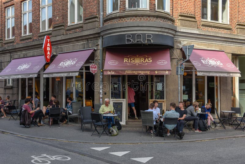 People Drinking on Street Bar of Aarhus on Editorial Stock Photo - of drink, care: 152473358