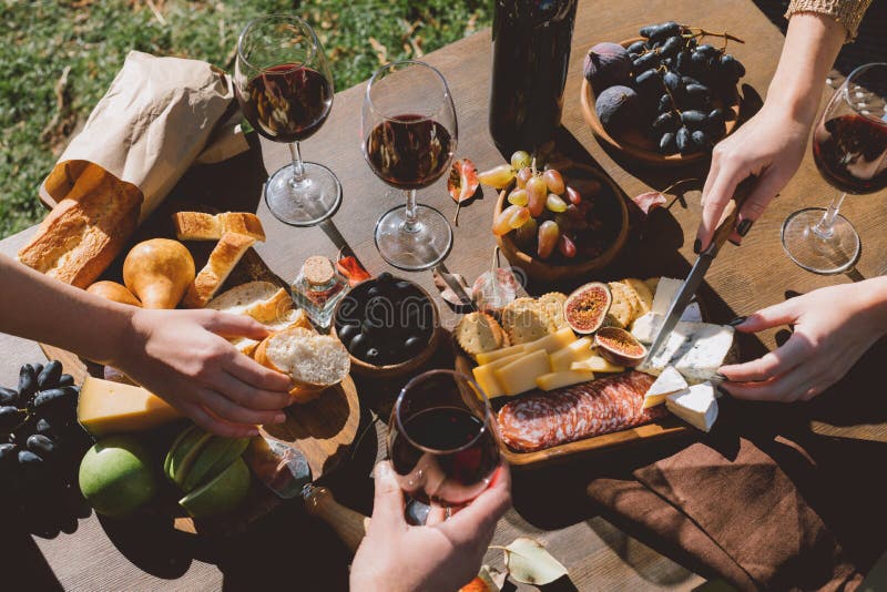 31,136 People Drinking Wine Stock Photos Free & RoyaltyFree Stock