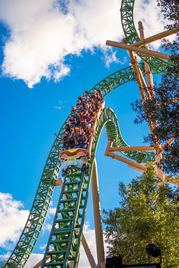 Busch gardens roller coaster hi-res stock photography and images