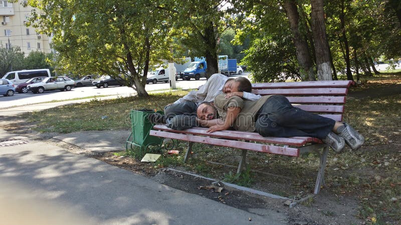 People Sleep in a Tent Alongside the River Thames Editorial Photo ...