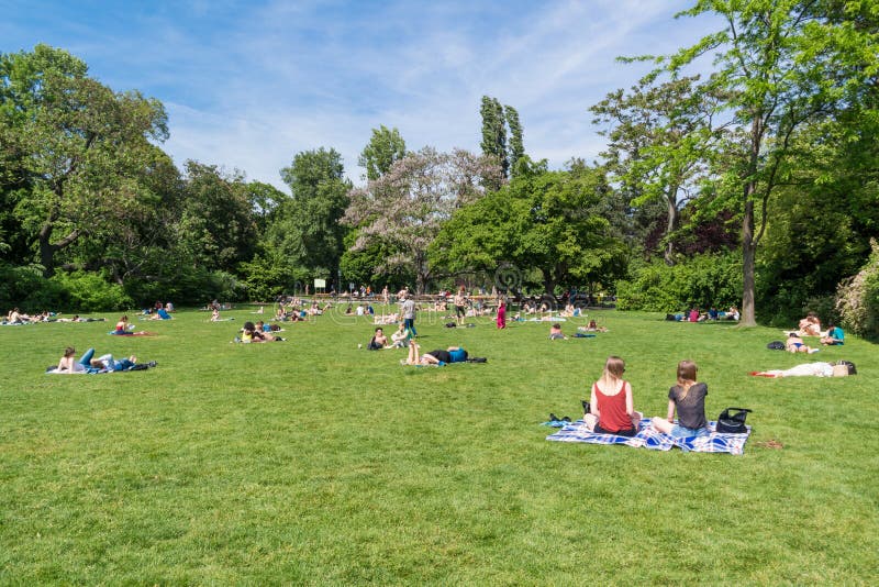 People in Stadtpark, City Park, in Vienna, Austria Editorial Image ...