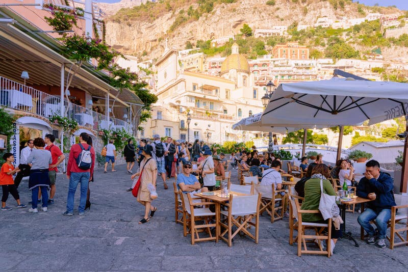 Shops on Via Cristoforo Colombo in Positano, Amalfi Coast, Italy ...