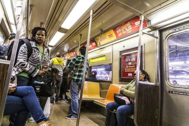 tourist using nyc subway