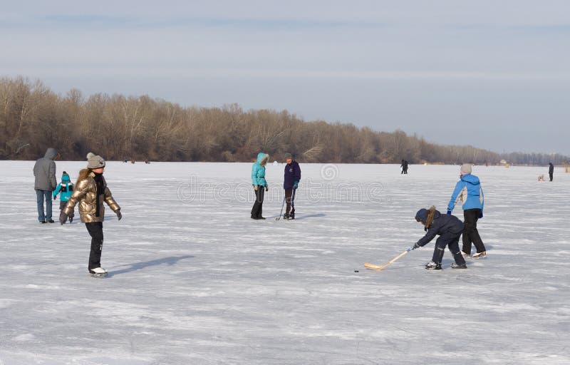 people-use-frozen-river-dnepr-to-go-skating-dnepropetrovsk-ukraine-january-city-56742601.jpg