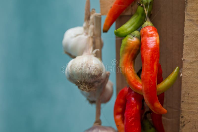 Pepe rosso ed aglio Peperoni caldi fotografia stock libera da diritti Pepe rosso ed aglio Peperoni caldi fotografia stock libera da diritti