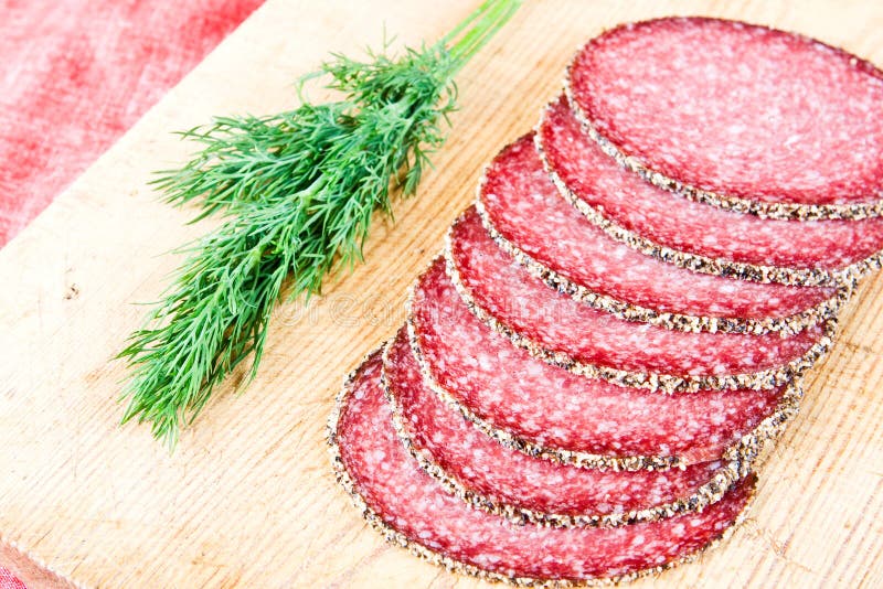 Peppered salami with dill