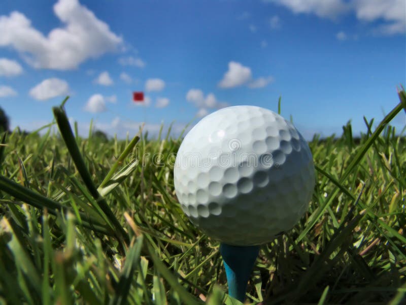 Closeup of golfball on a sunny summerday. Day game drive stock images, royalty-free photos and pictures