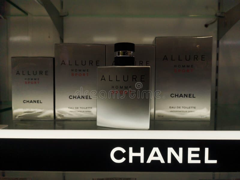 235 Parfum Chanel Stock Photos - Free & Royalty-Free Stock Photos