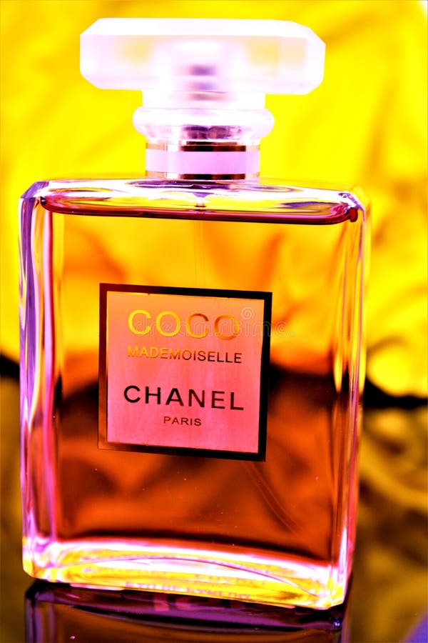 Perfume Coco Chanel Elegante Para Mujer Moda Aroma Fotografía