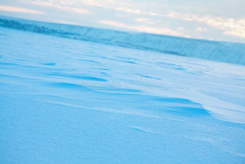 Perfurações de neve azuis foto de stock royalty free Perfurações de neve azuis foto de stock royalty free