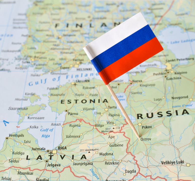 Perno de la bandera de Rusia en mapa