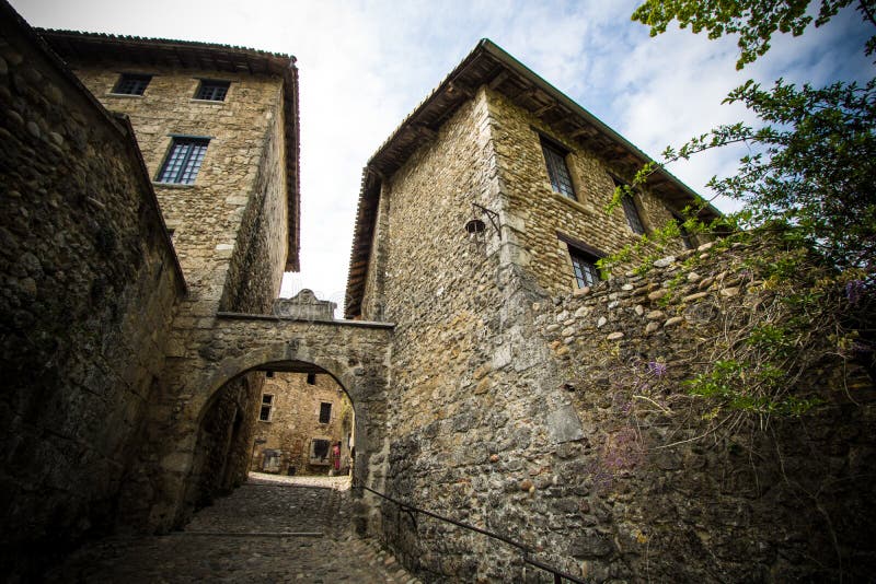 Perouges，法国中世纪村庄 免版税库存照片