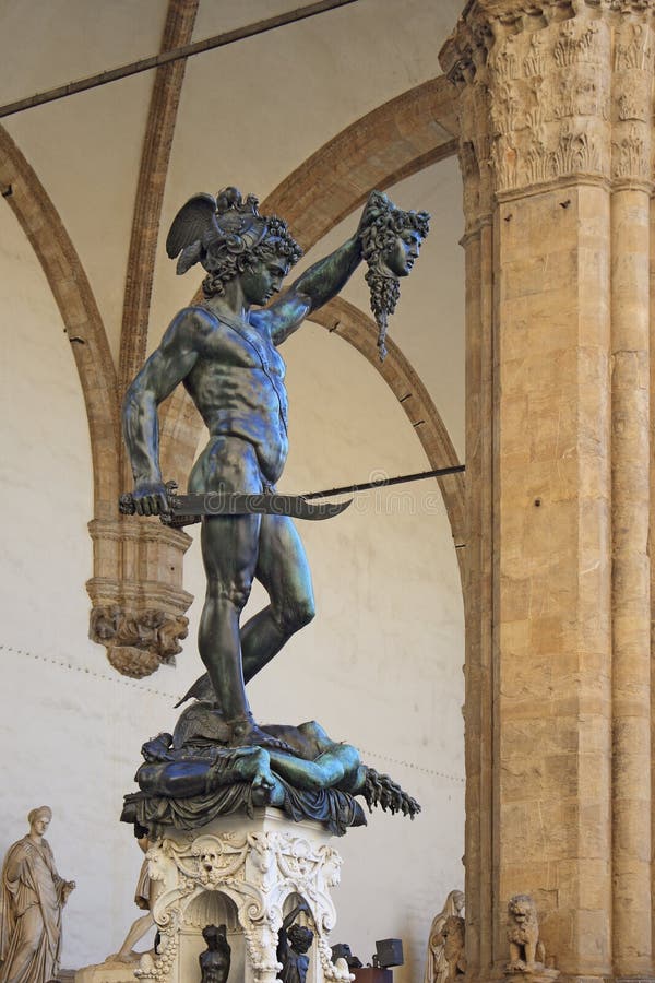 Perseus Holding Head Of Medusa Stock Photo - Image of decapitate, culture: 25866594