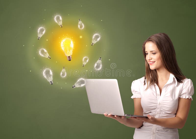 Persona que presenta el concepto de nueva idea imagenes de archivo Persona que presenta el concepto de nueva idea imagenes de archivo