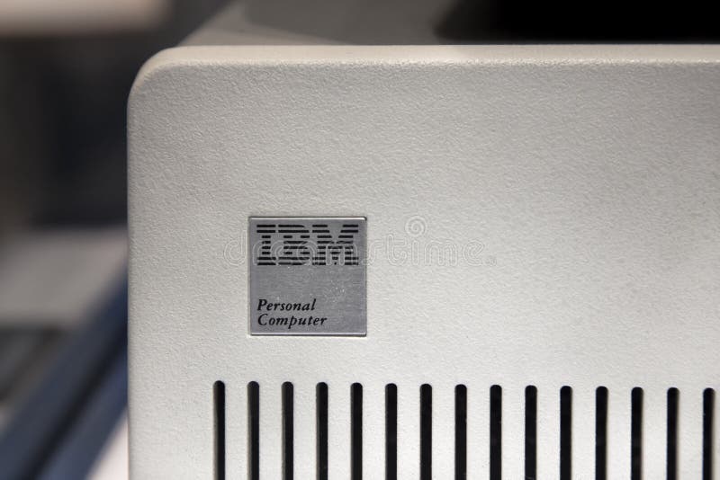 Personal computer originale di IBM immagine stock libera da diritti Personal computer originale di IBM immagine stock libera da diritti