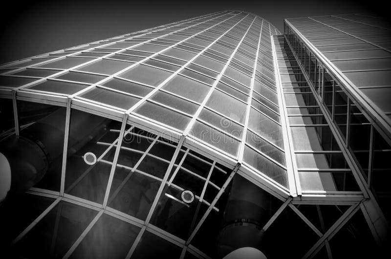 Construindo perspetivas em preto e branco foto de stock