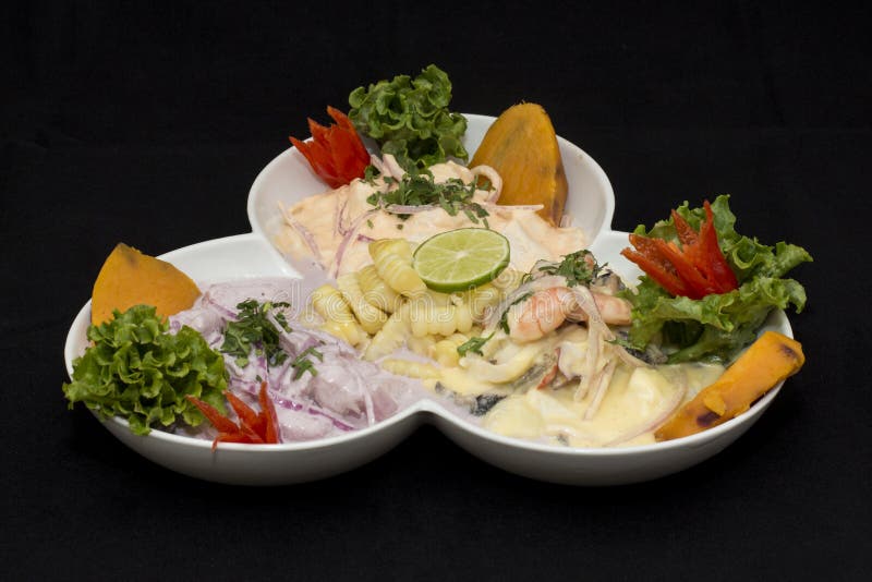 Peru Dish: 3 soorten Cebiche (ceviche) royalty-vrije stock afbeelding Peru Dish: 3 soorten Cebiche (ceviche) royalty-vrije stock afbeelding