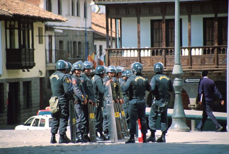 Peruanische Polizei stockfotografie Peruanische Polizei stockfotografie