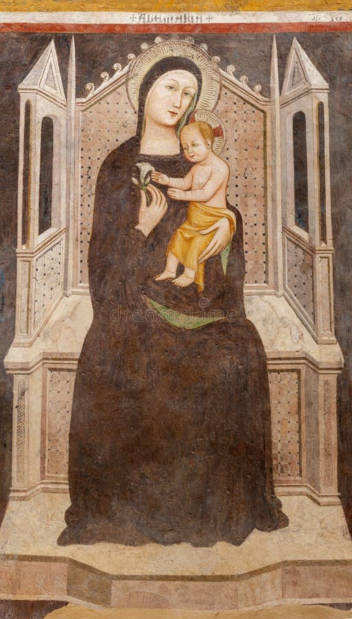 Perugia italia 15 de mayo de 2024 : el fresco medieval de madonna en la basílica de san domenico 1396 fotografía de archivo