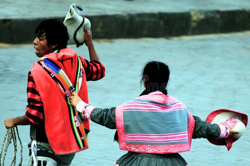 peruvian couple on accion!