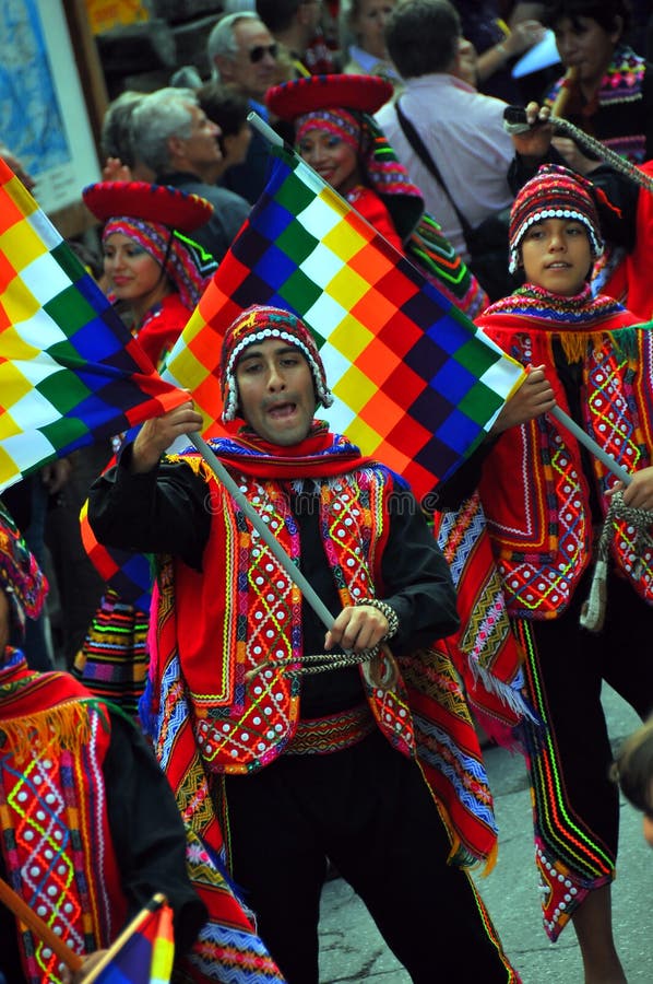Peruvian Dancing editorial stock image. Image of qhaswa - 20688414