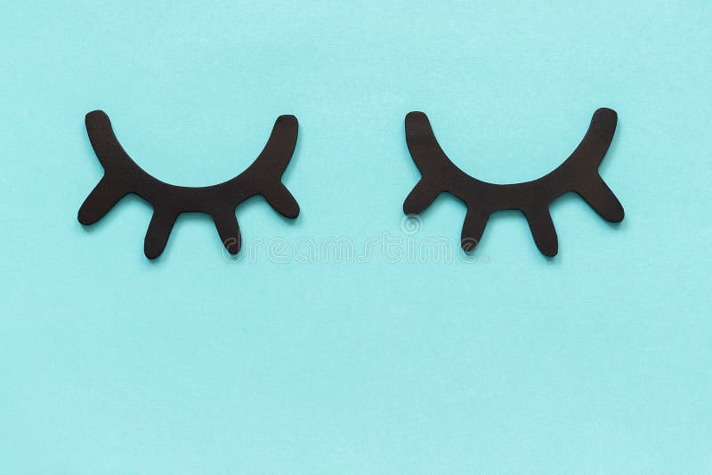 Pestañas De Madera Negras Decorativas, Ojos Cerrados En Fondo Azul Copia De La Opinión Superior De La Tarjeta De Las Buenas Noche Foto de archivo - Imagen de fondo, saludo: 141184936 Pestañas De Madera Negras Decorativas, Ojos Cerrados En Fondo Azul Copia De La Opinión Superior De La Tarjeta De Las Buenas Noche Foto de archivo - Imagen de fondo, saludo: 141184936